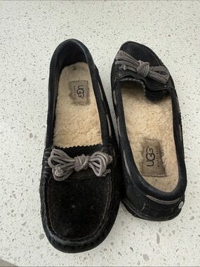UGG Black Suede Shearling-Lined Moccasin Slippers, loafers
